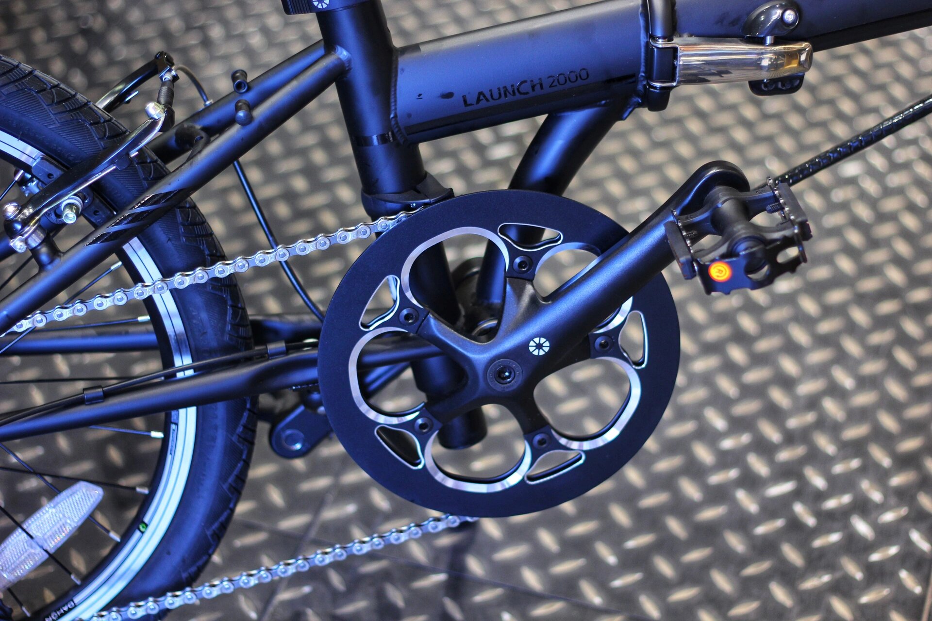 天津大行折叠自行车p8青春版磨砂黑20寸 让我看看有多少人是因为磨砂