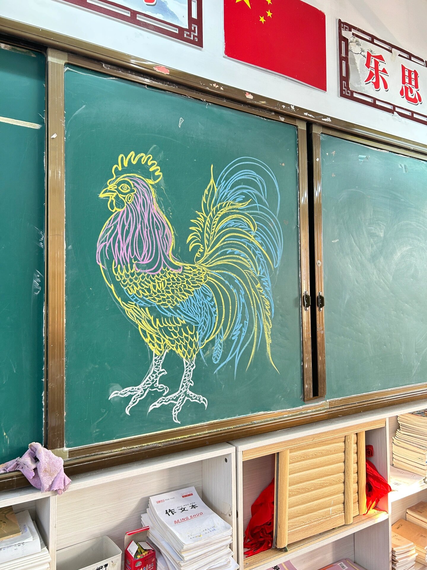 黑板画鸟类|美术|粉笔画|小学美术 最近上课随笔,黑板画,鸟类绘画