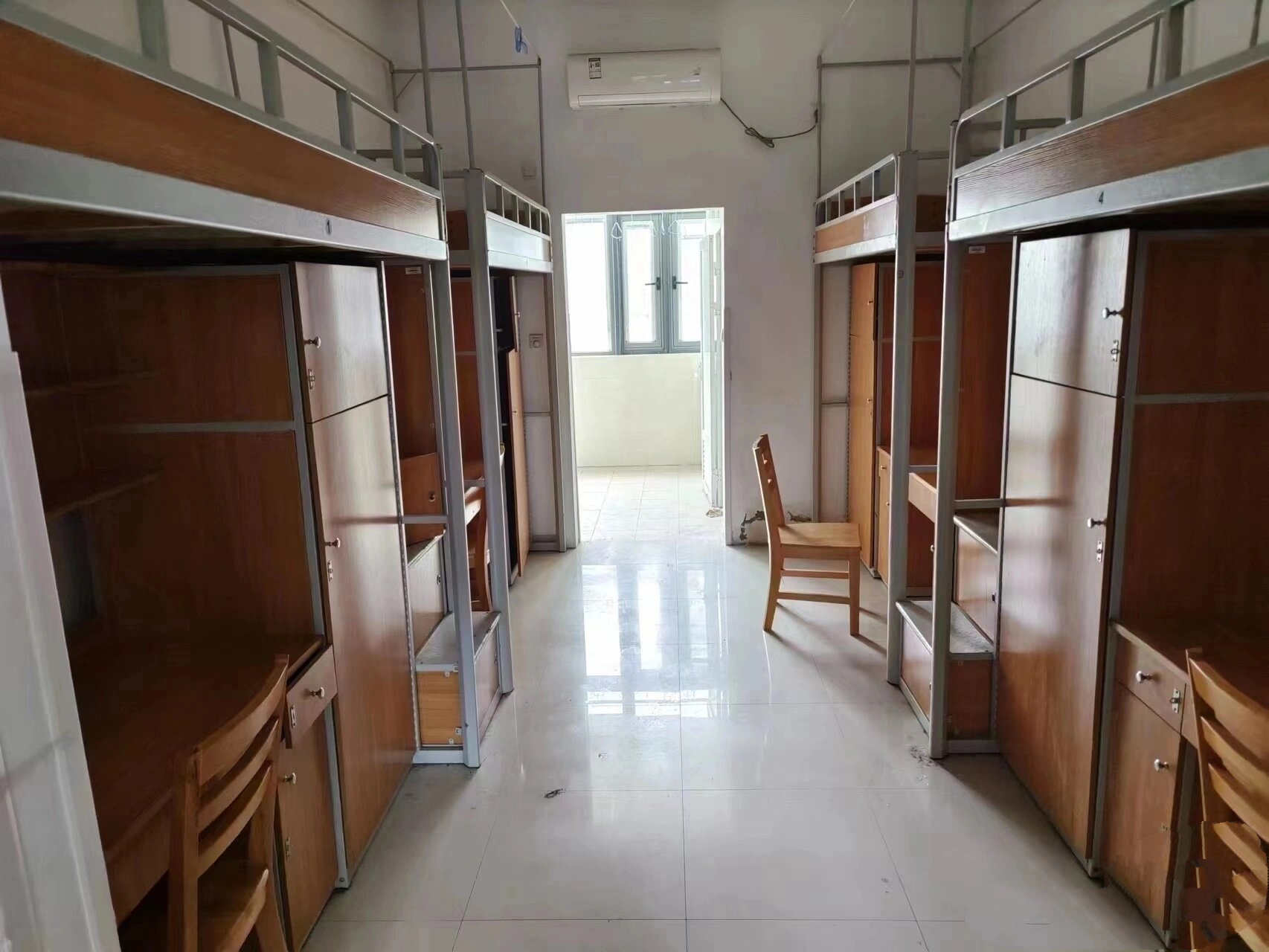 江南大学的新生来看看你们的宿舍呀