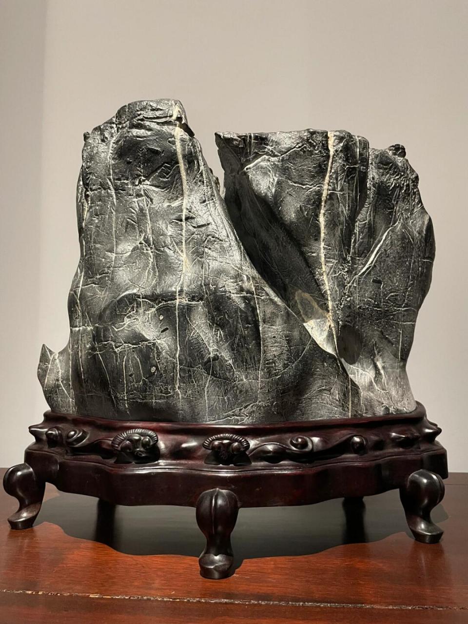 这款灵璧文人石案头山形石,绝对是你的不二之选!