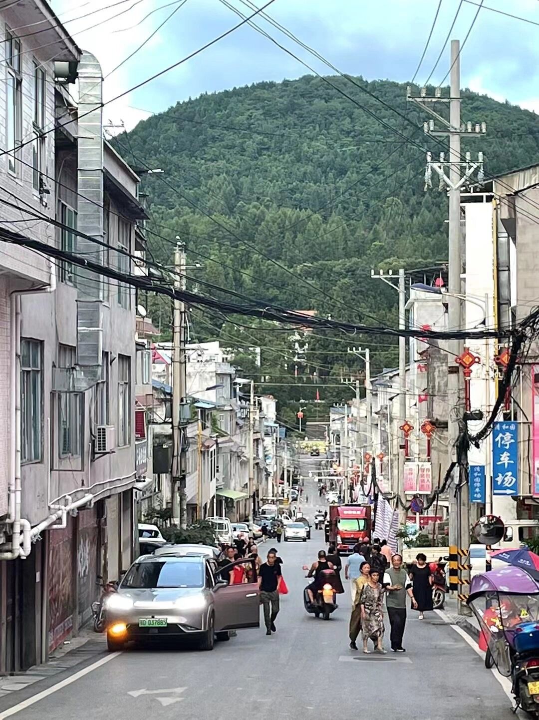 恩施建始花坪镇元泰清凉寨