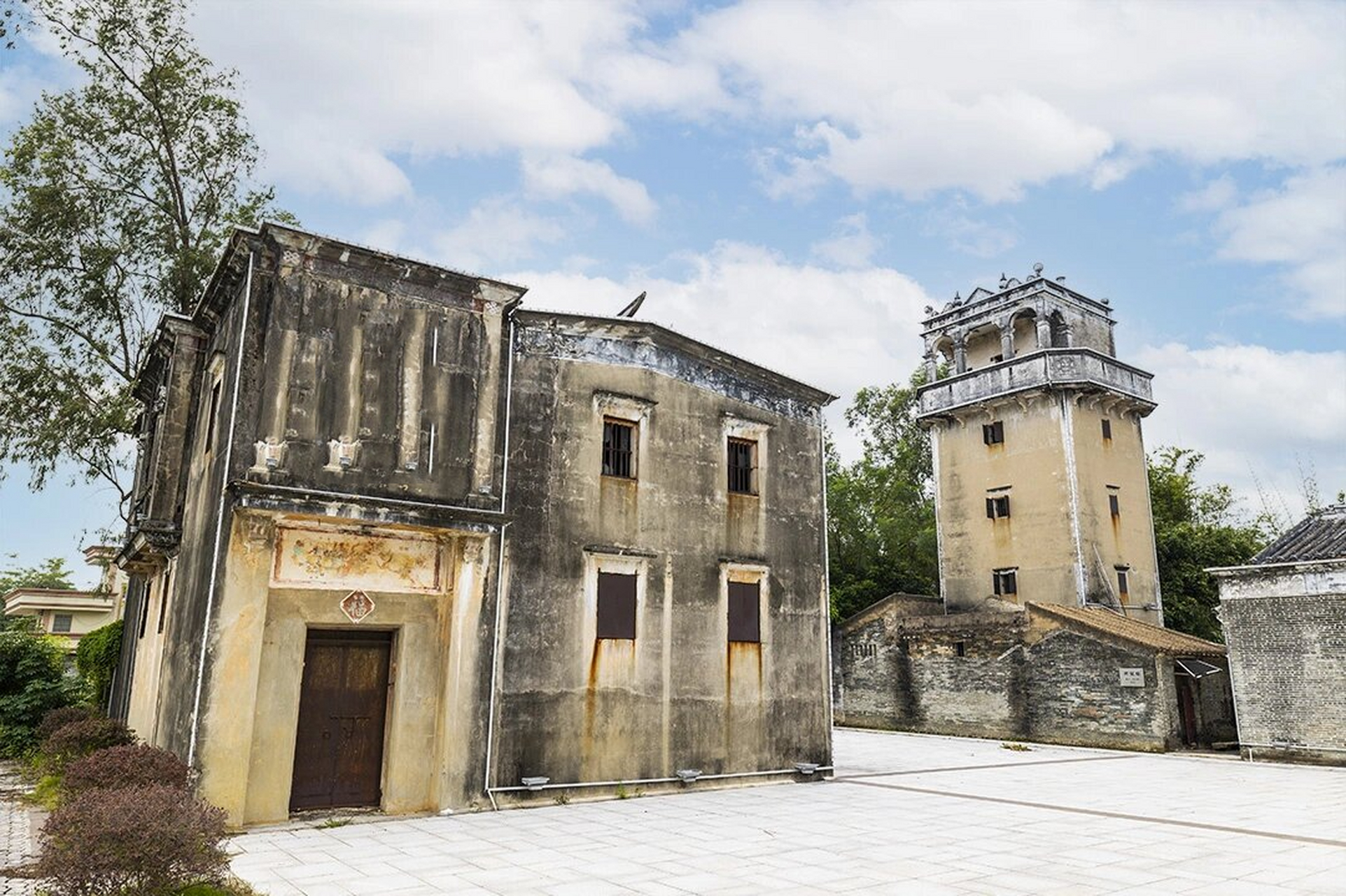 一个村子竟拥有37栋碉楼 藜塘村位于广东省江门市恩平市君堂镇东部,被