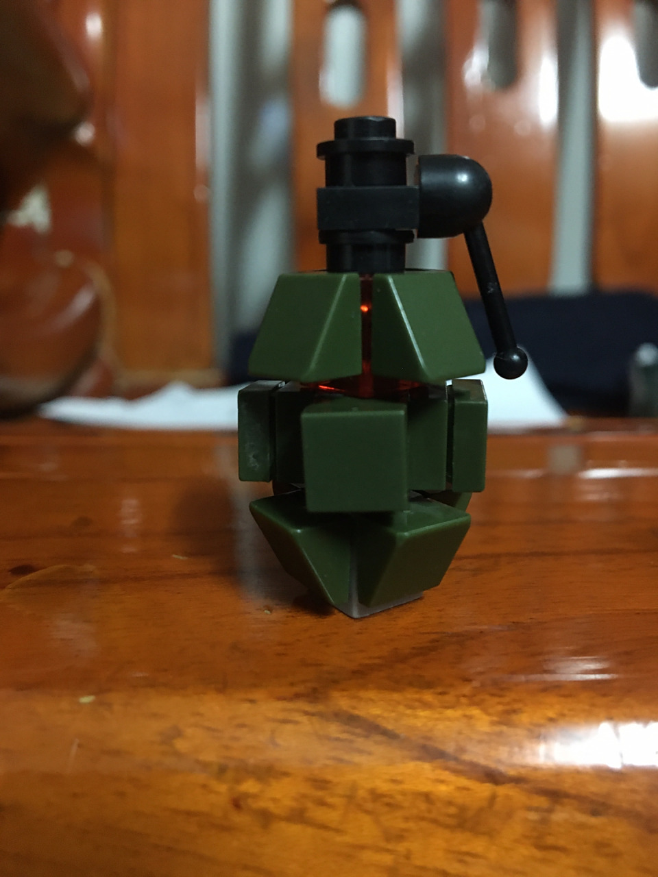 乐高    迷你手雷弹