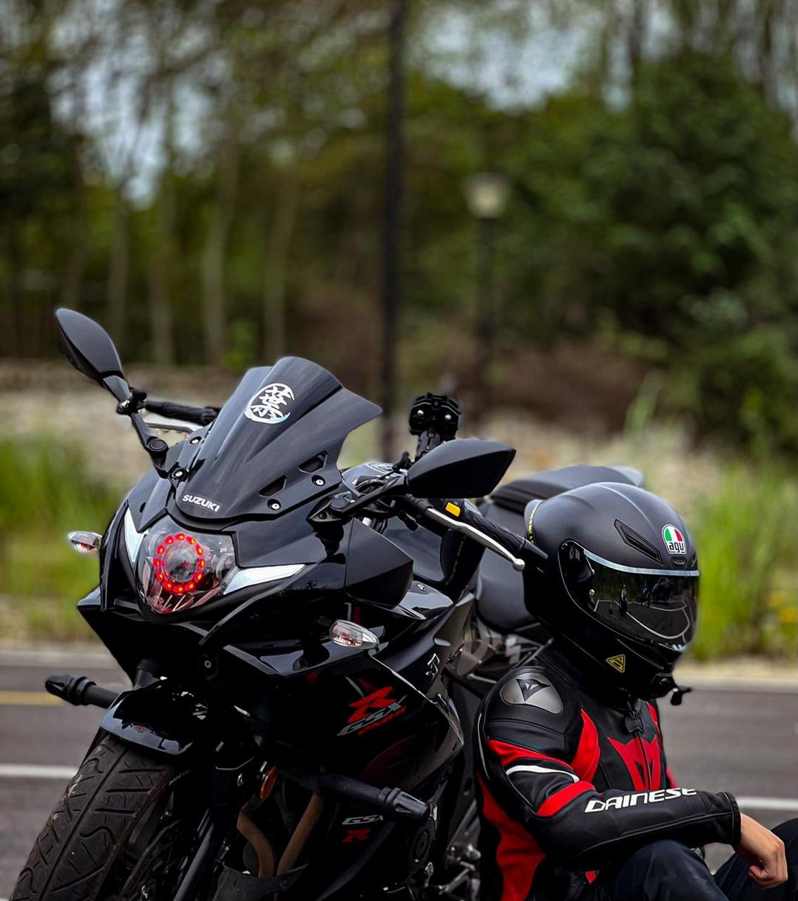 机车摄影 铃木gsx250r    分享一张你特别帅气的机车照片叭95