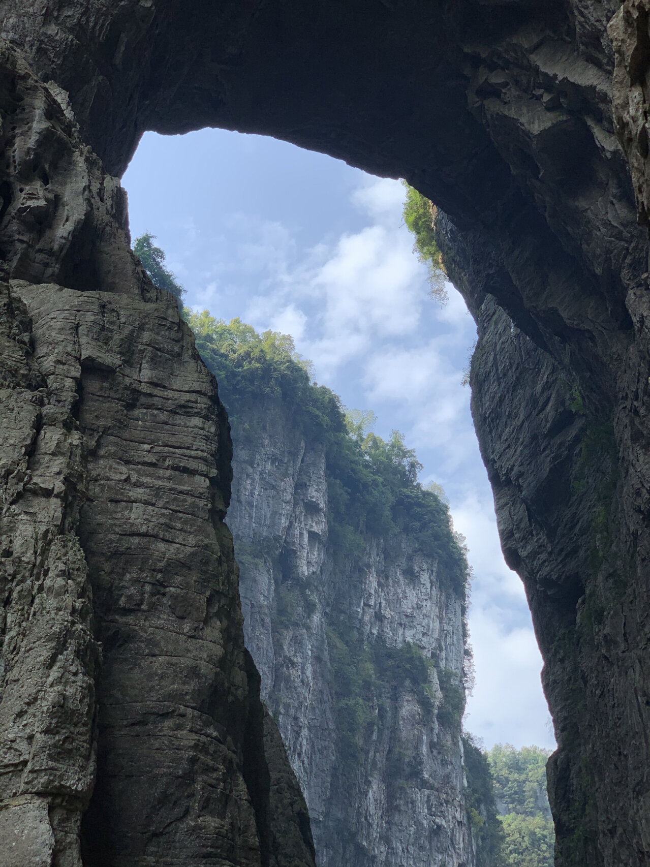 重庆武隆·一线天·天生三桥·天官福驿 芙洛拉