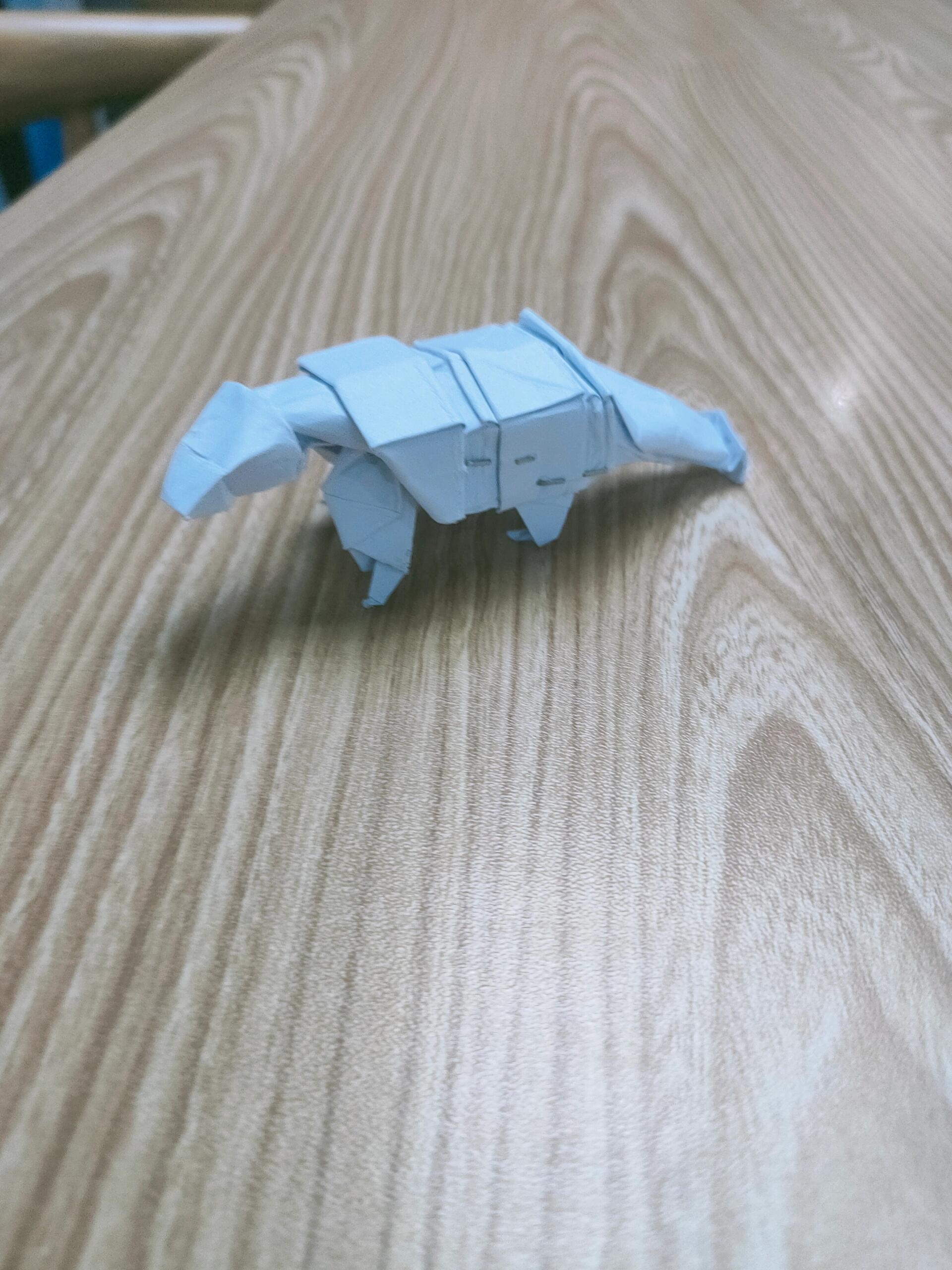 折纸甲龙