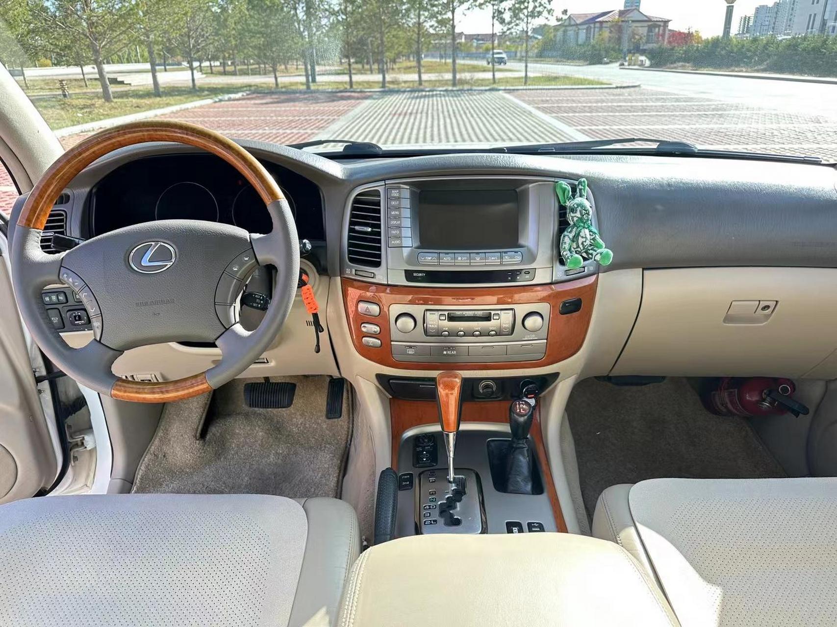 08年中东版雷克萨斯4700 双油双备双锁带绞盘 无越野史 全车原版两件
