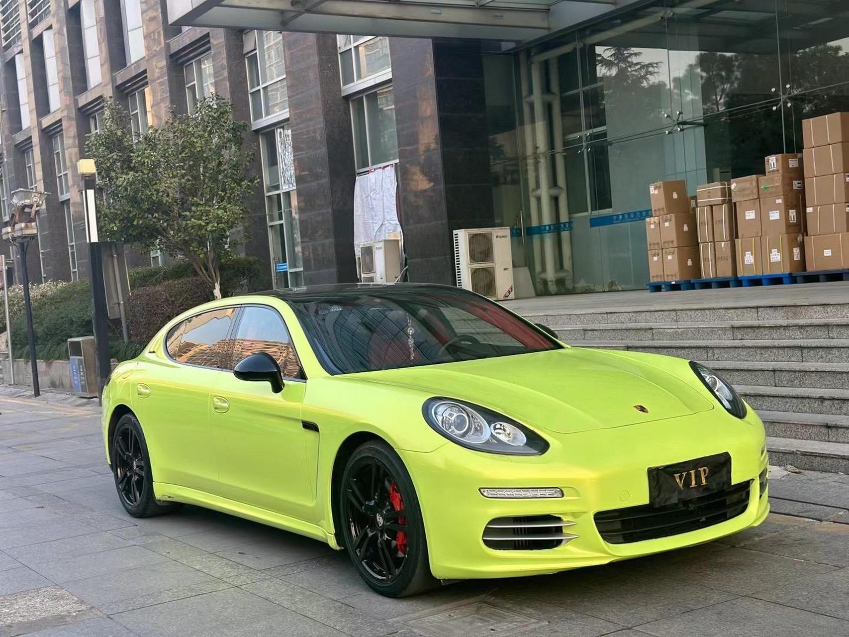 新到16年保时捷帕拉梅拉,行政s,车况原版,查博士s,11万公里数真实