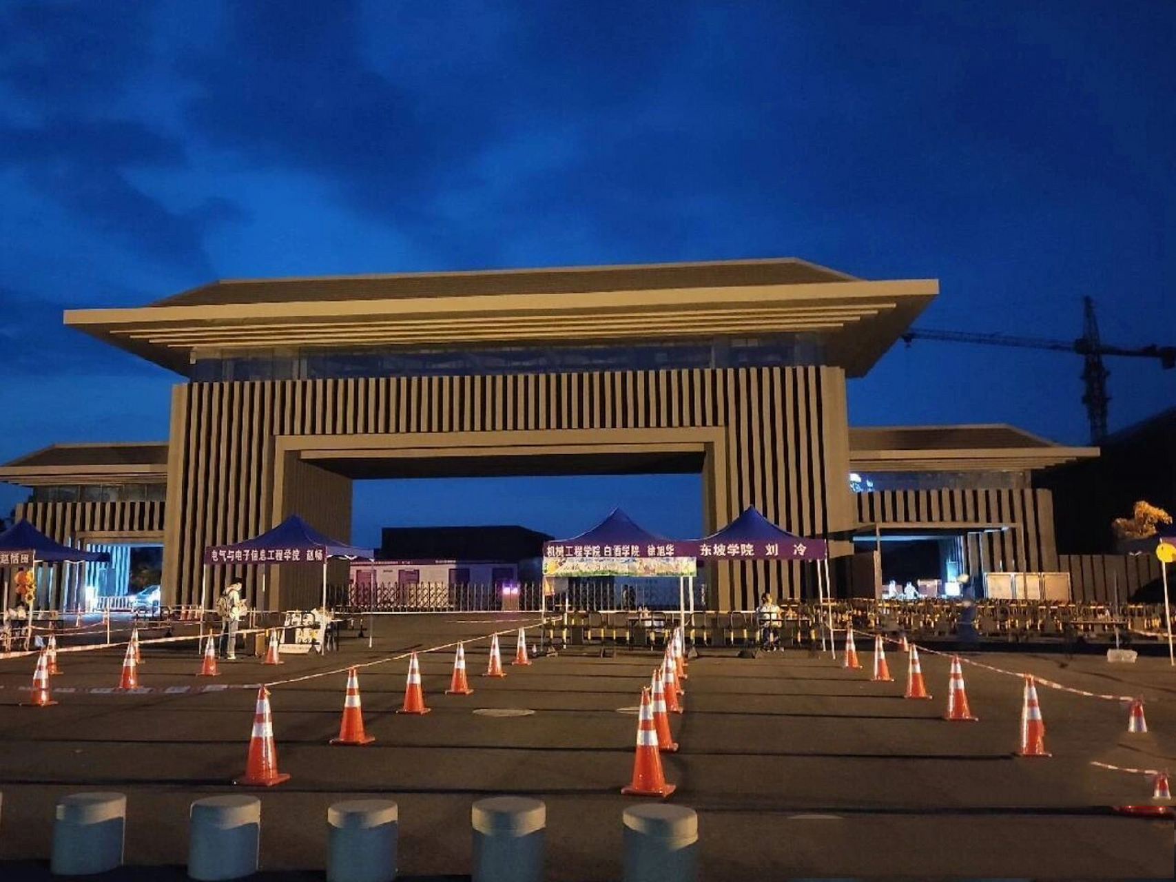 四川大学锦江学院虽然是民办但是它也不差好吗 为什么很多人一听民办