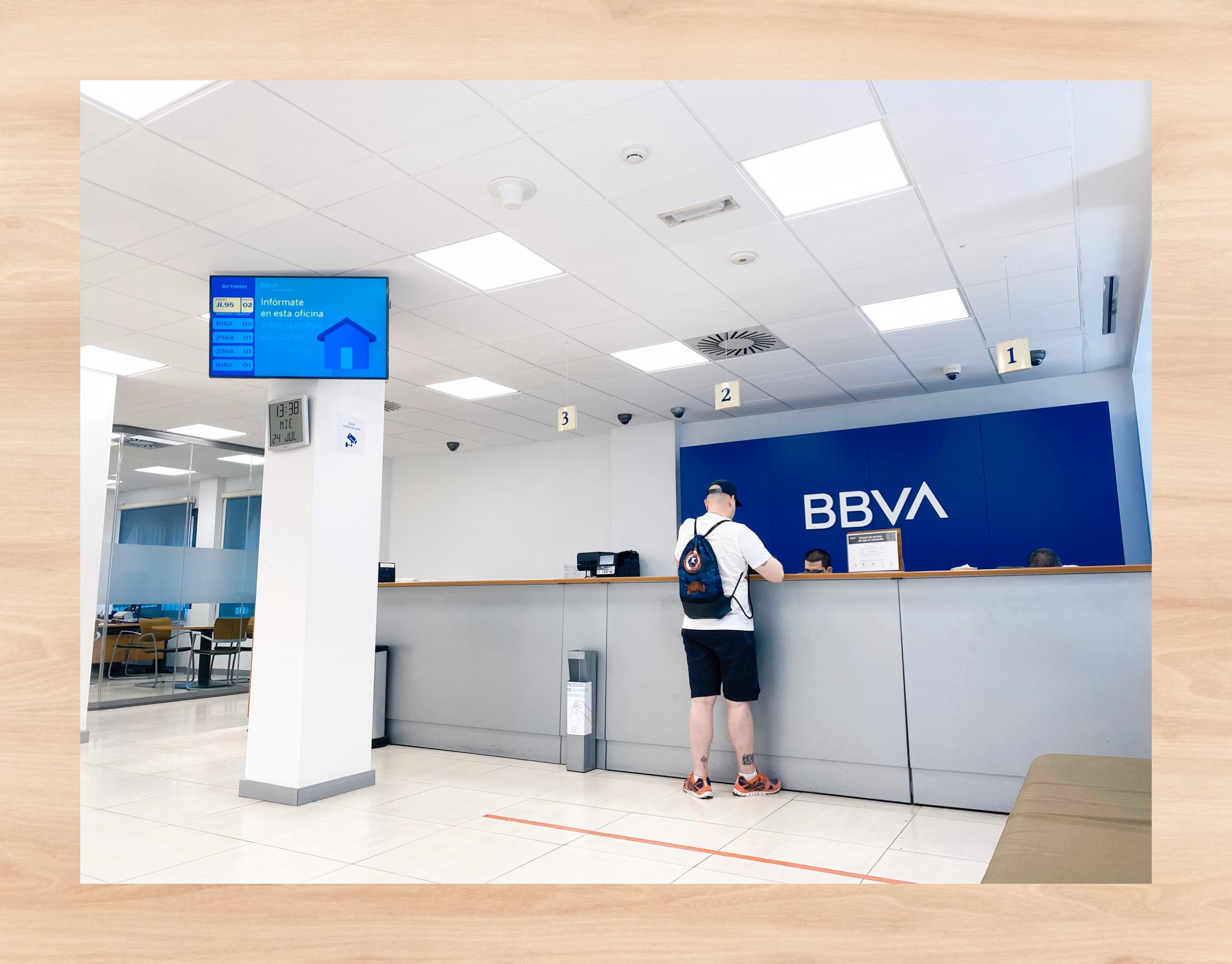 99【银行账户小记】99 05刚在网上开通了bbva的银行账户,结果