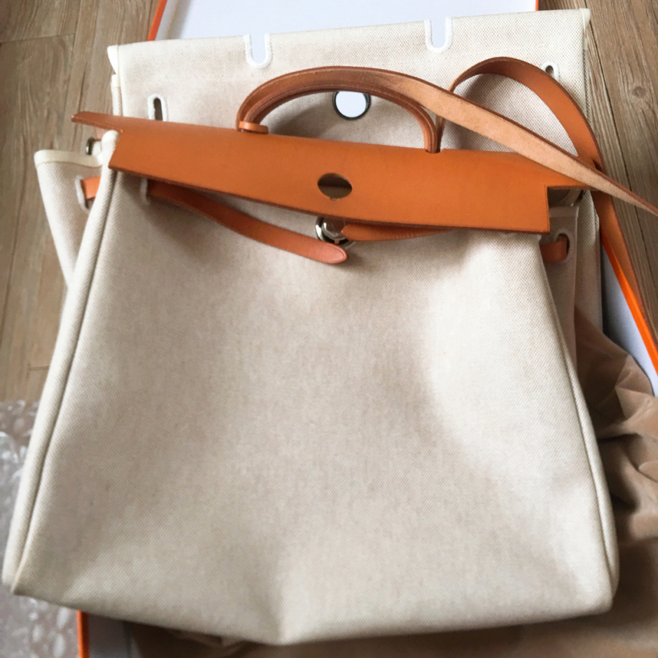 hermes爱马仕herbag39收包记 途径:闲鱼 新旧程度:几乎98新,盒子袋子