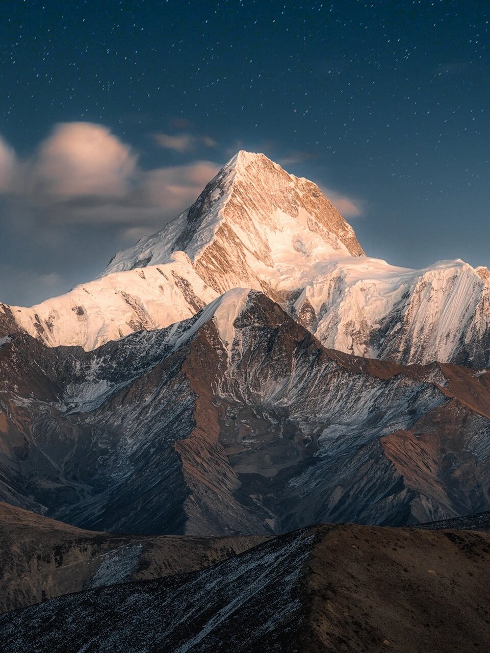 雄伟的高山图片