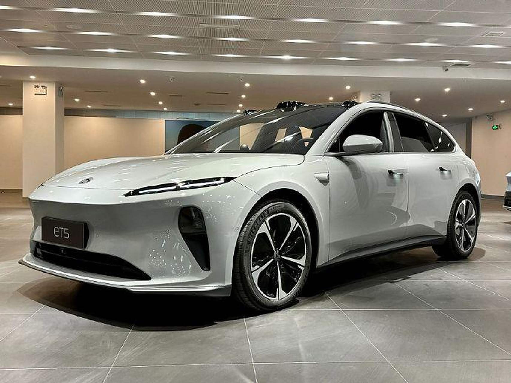 蔚来et5 touring,指导价29.8-35.6万元.