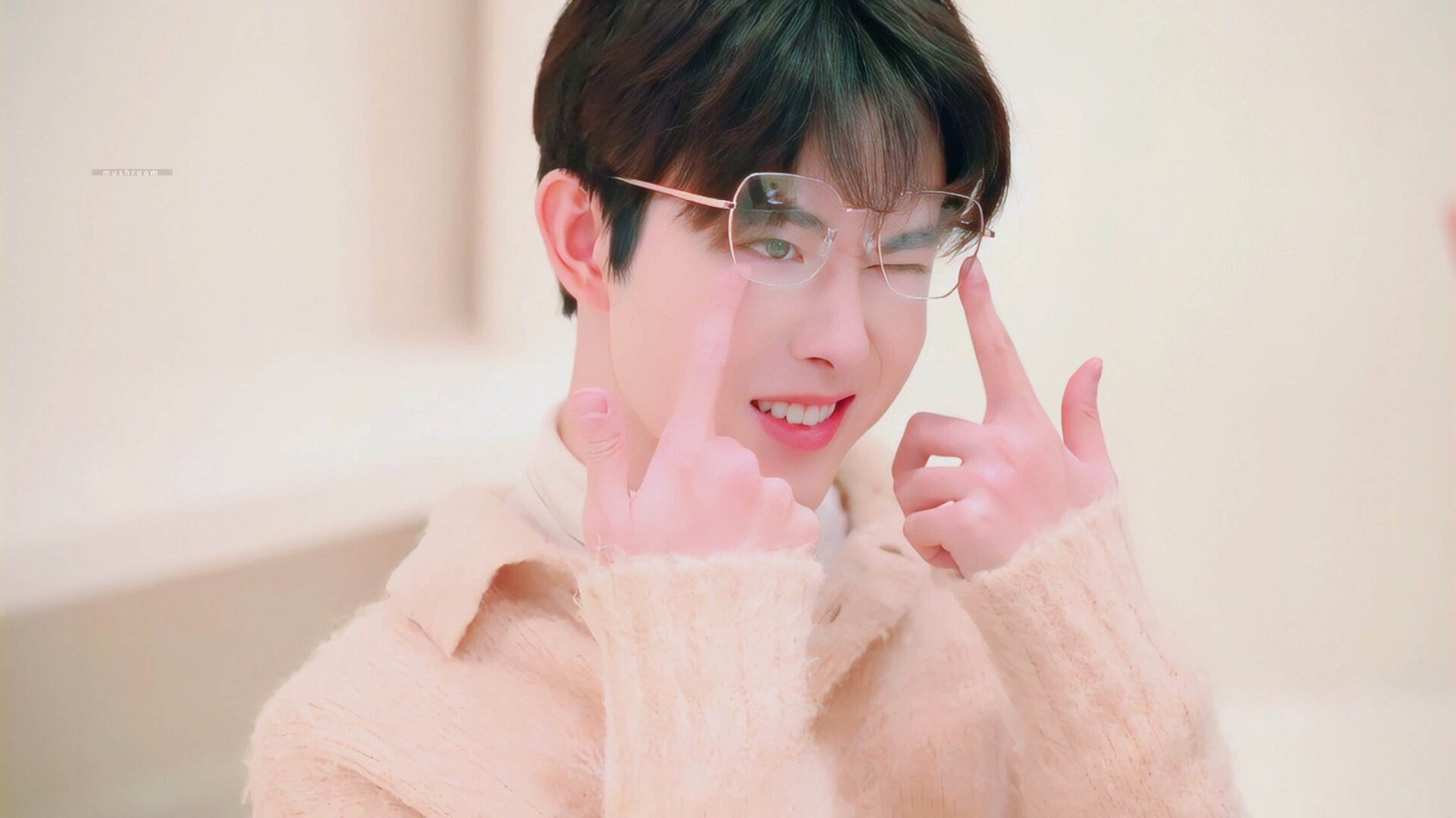 田嘉瑞壁纸|好宠粉好宠粉,多戴眼镜!    	 9215二改,转载标明出处