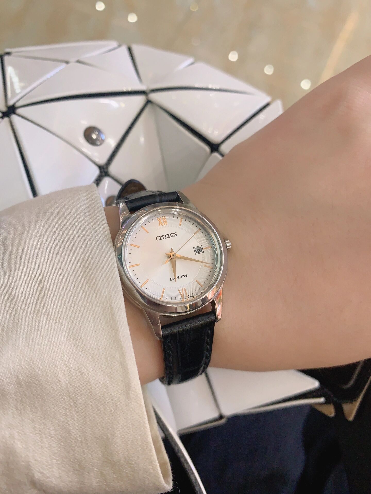 百元级西铁城光动能女表,日常通勤最爱