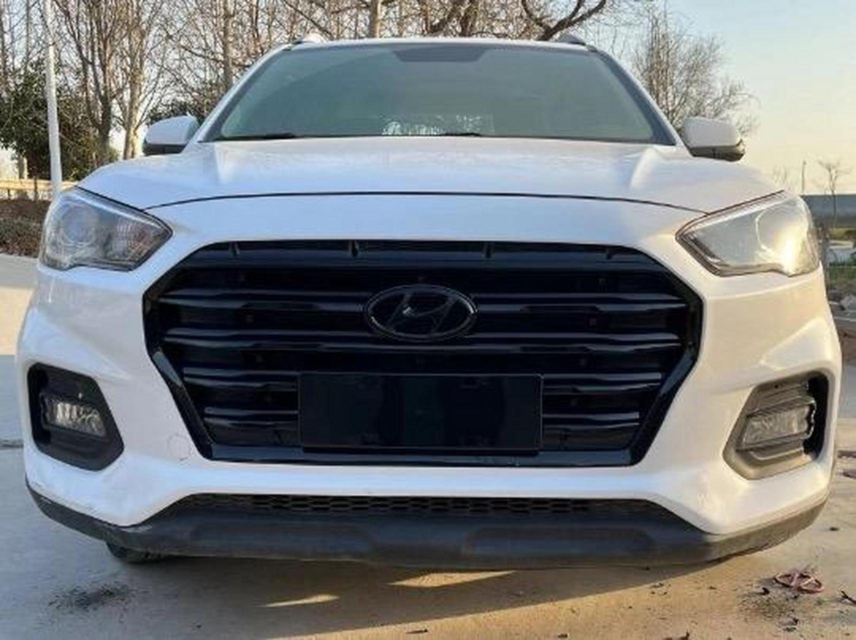 18款ix35中网改装.