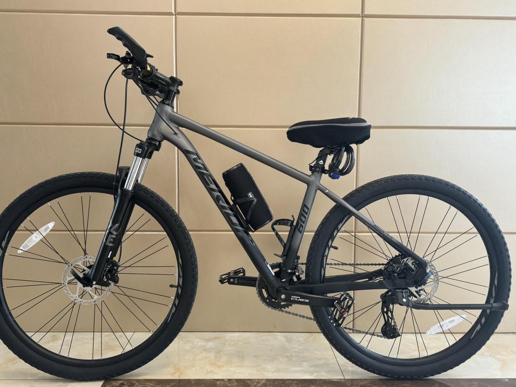 24款美利达公爵600,17车架27.5轮径,灰色爆款