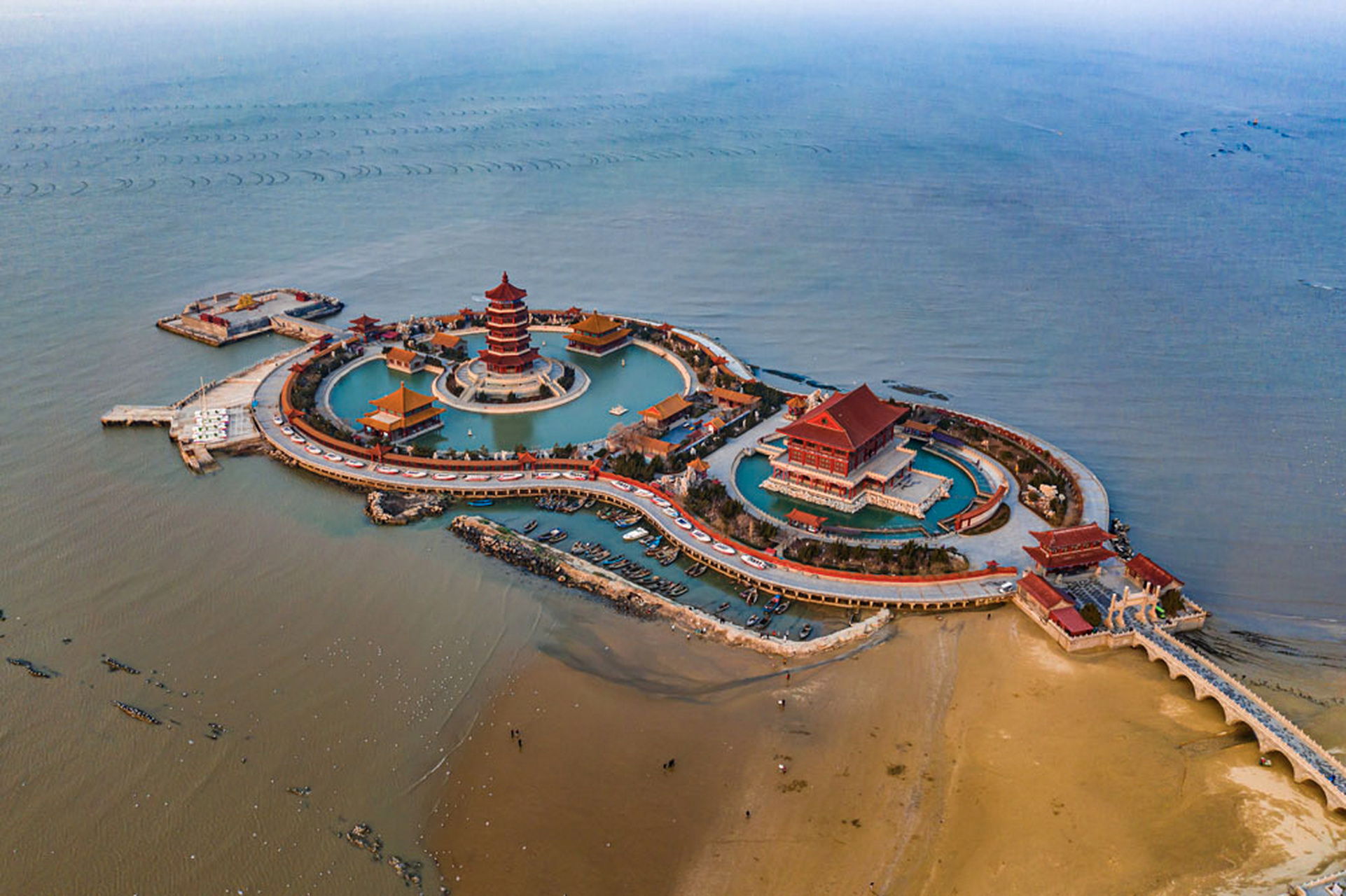 神话传说八仙过海的地方|蓬莱八仙过海景区 99亮点特色: 96八仙过