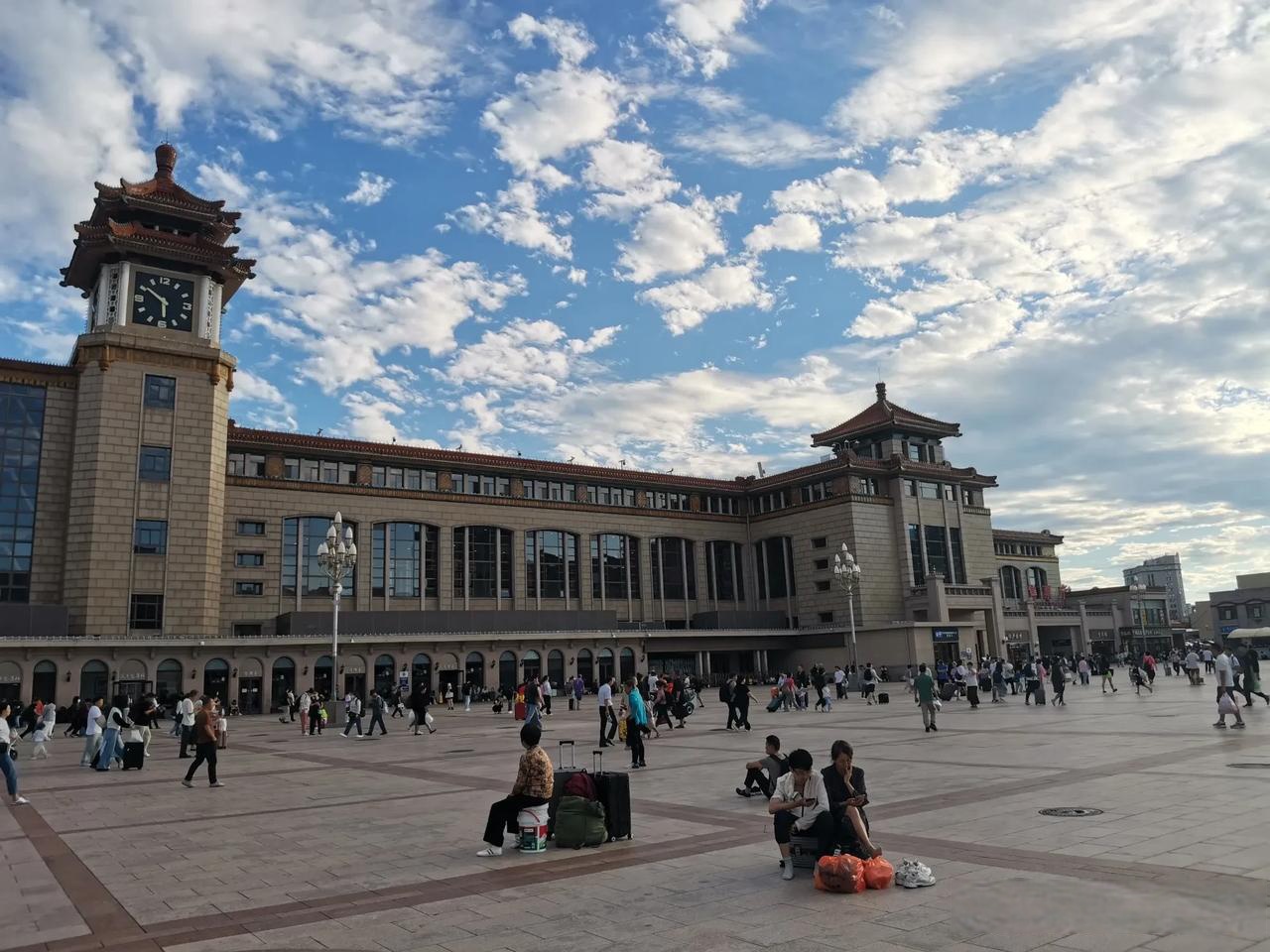 5元,每天顶格3月