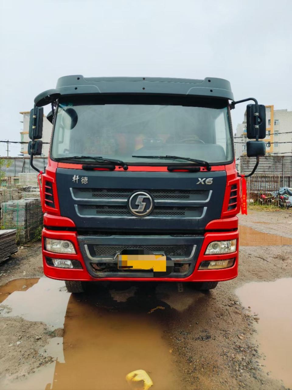 自卸车轻量前四后八轩德x6前四后八自卸车 19年7月潍柴300马力6米车箱