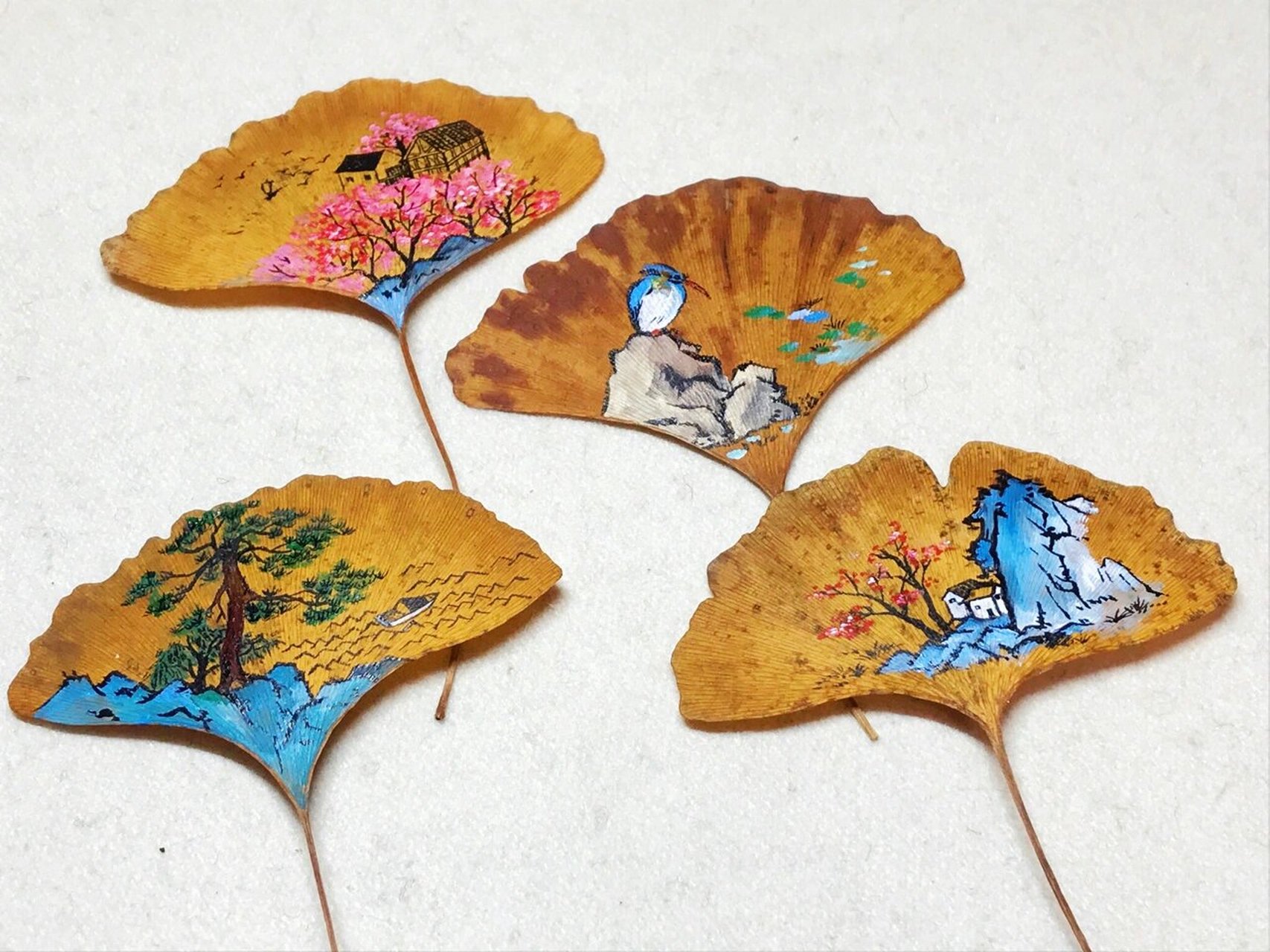 手绘银杏叶,杏好有你 银杏叶画画,每年秋天都会去看银杏,收集很多叶子