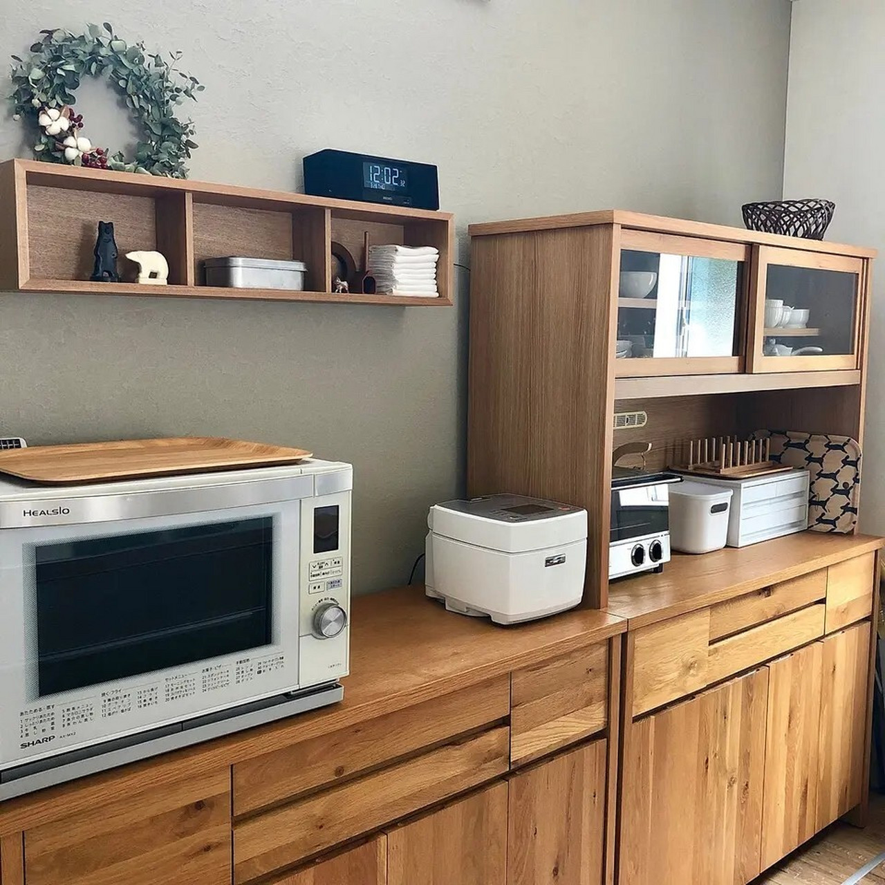 日本公寓厨房设计,原木风格很耐看 分享一套日式公寓厨房设计 ,91