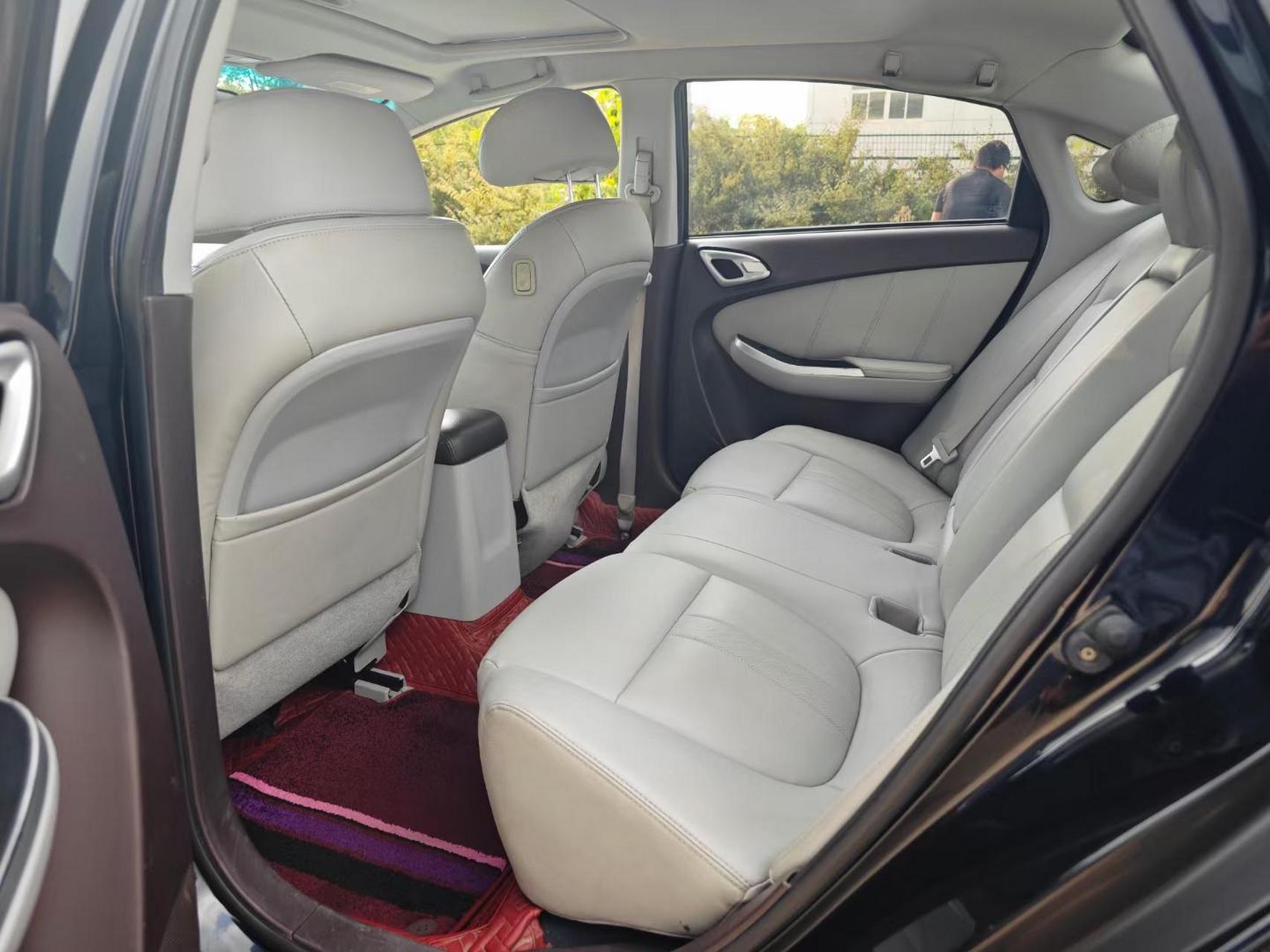 性价比之王 纳智捷s5 13年上牌 1.