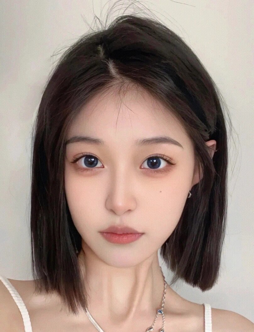 发量少的女生可以尝试 减龄超a短发可甜可盐