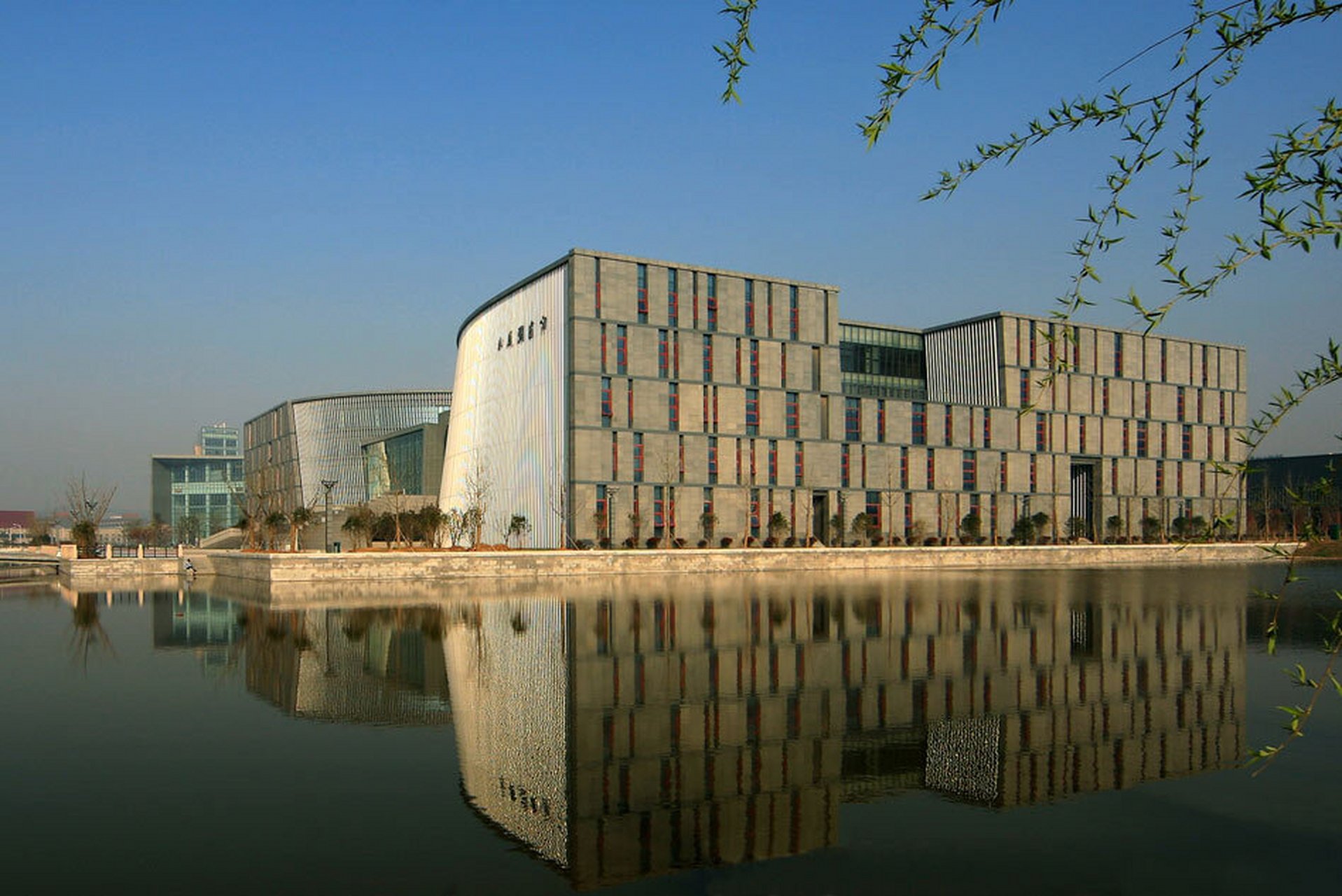 南京大学,百年校园风华独步江南!