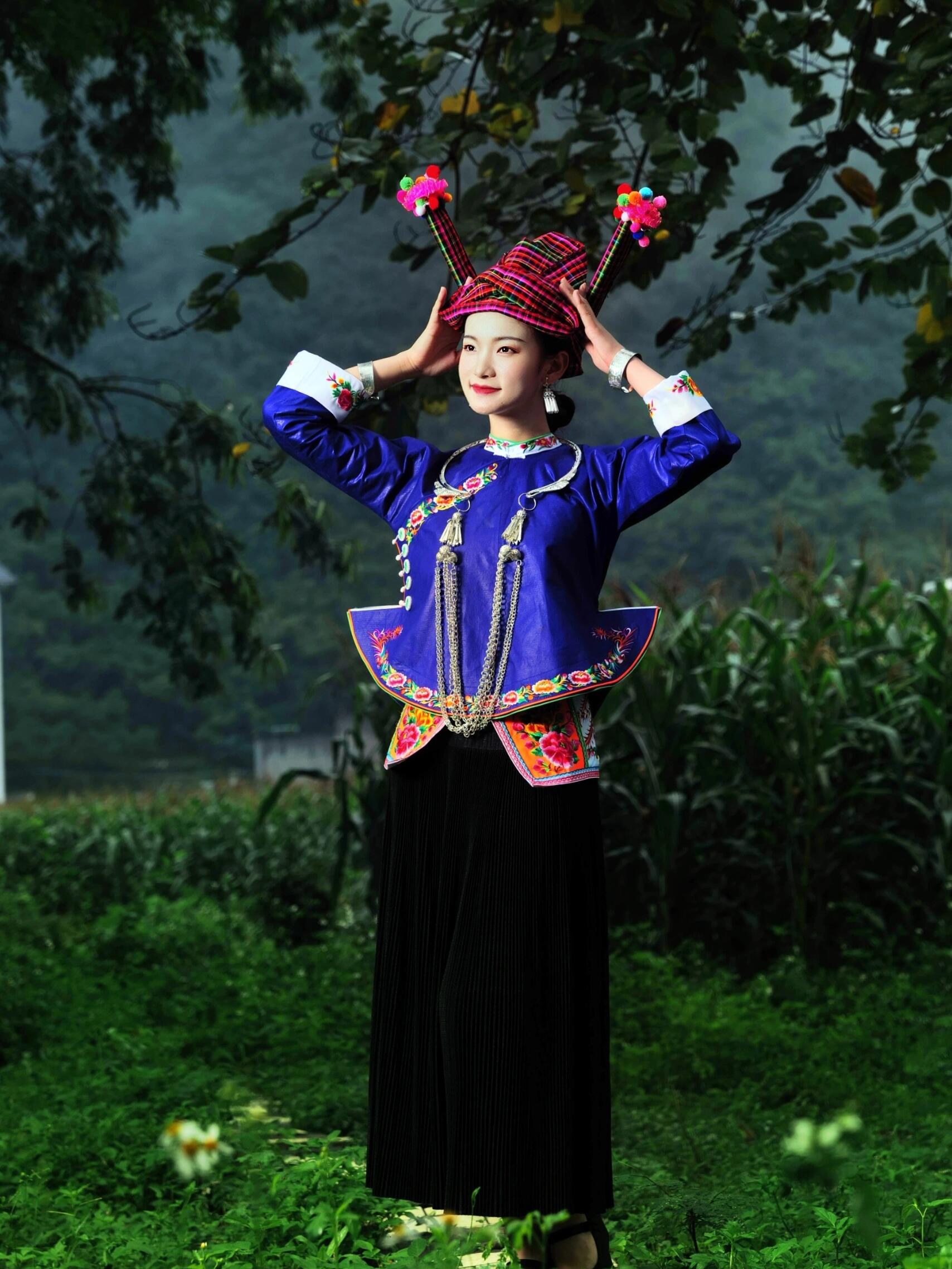 壮族|云南文山侬道支系壮族,广南县特有