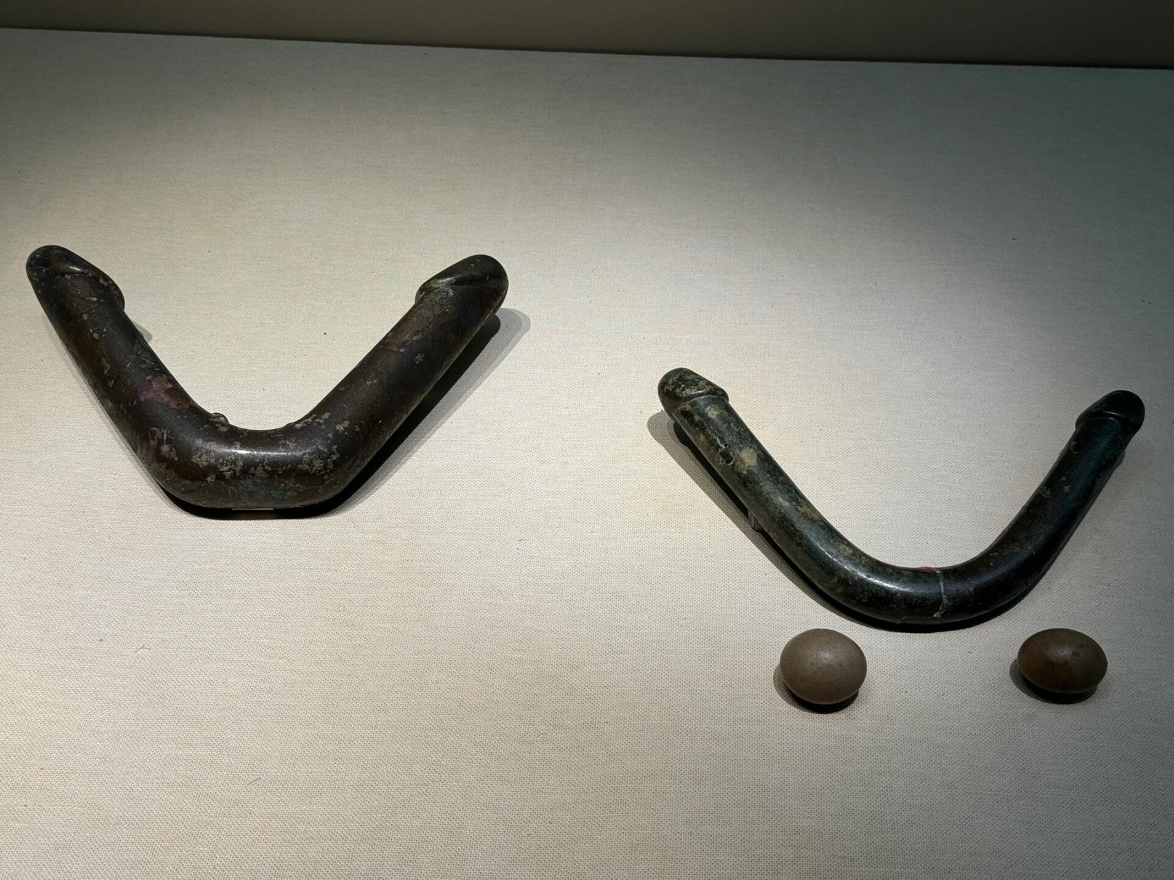 河北博物院,一件奇奇怪怪的文物 铜祖,出土自著名的满城汉墓,可能与