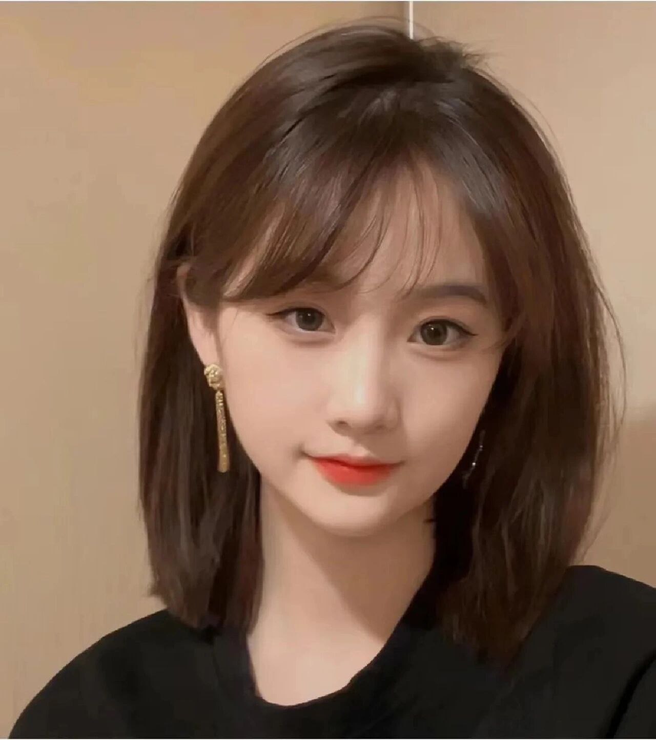 适合脸大女生的发型