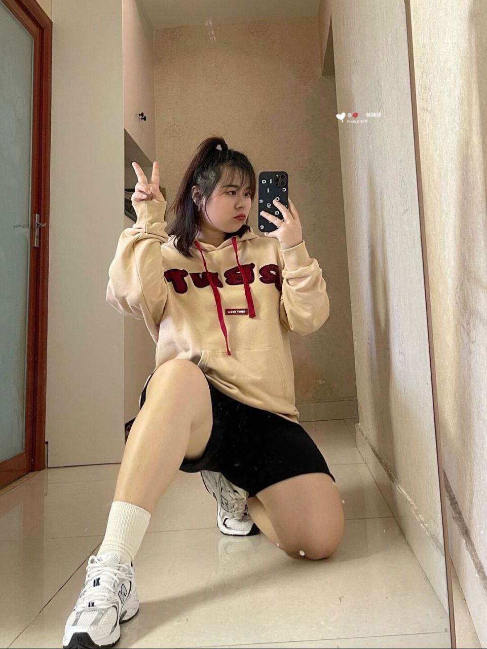 hello,我是胖林93 7415身高体重: 160/150斤 7415三围: 104