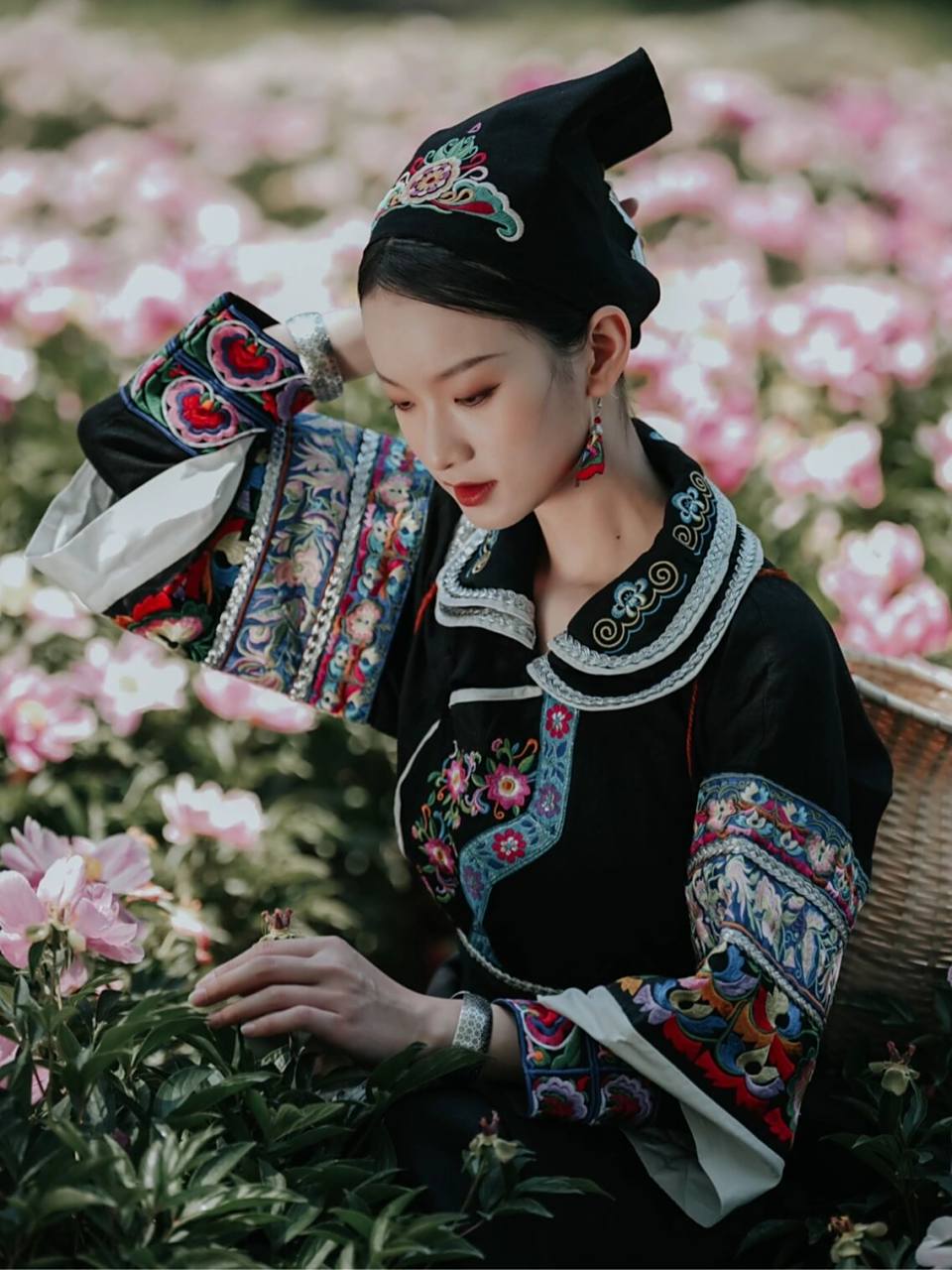 56个民族服饰写真|穿青人|神秘的民族 穿青人早期叫"里民子",也叫"羡