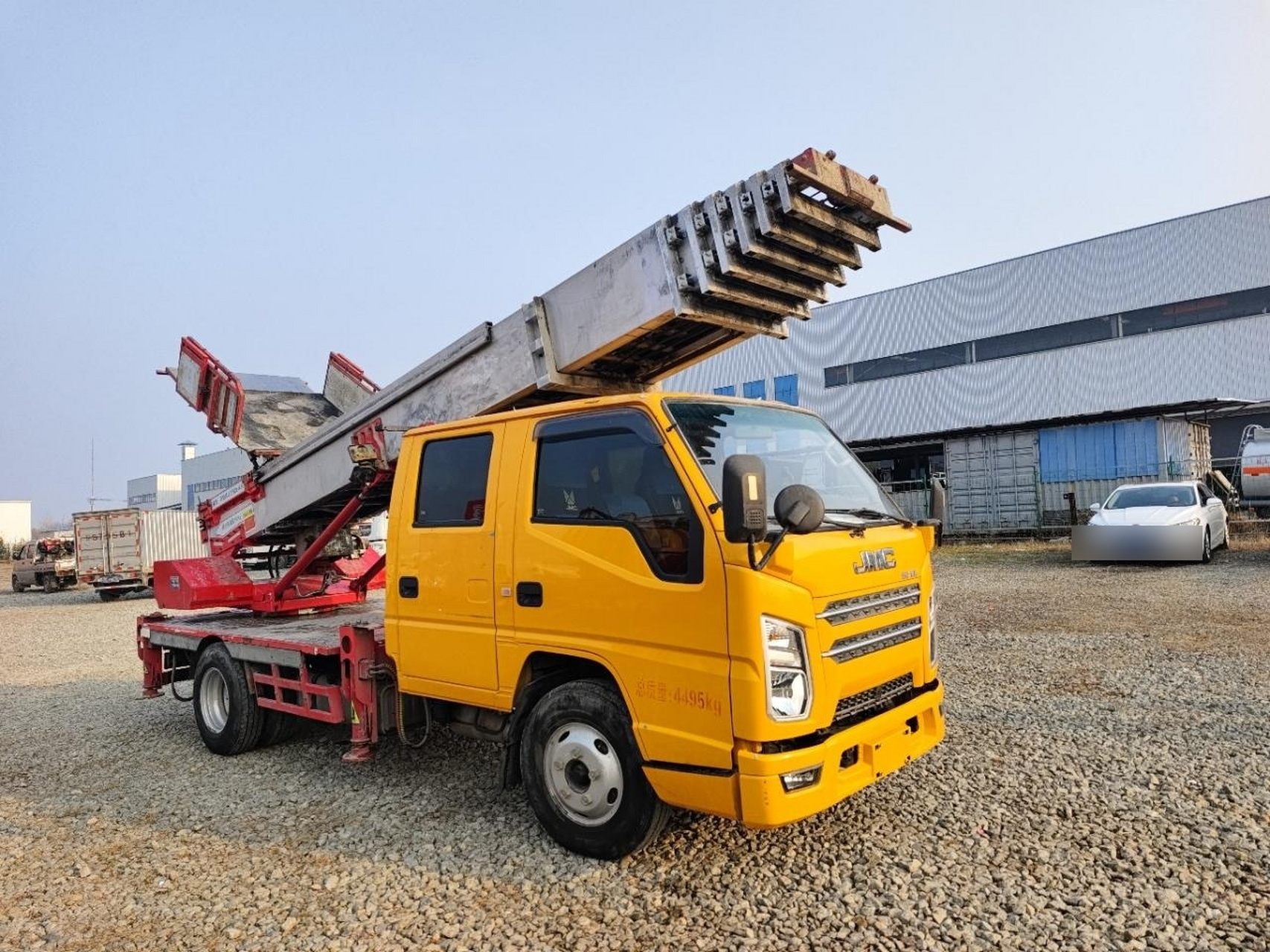 58号:高丽亚32米蓝牌云梯车 ①上牌:2021年4月 ②保险/年检:2024年4月