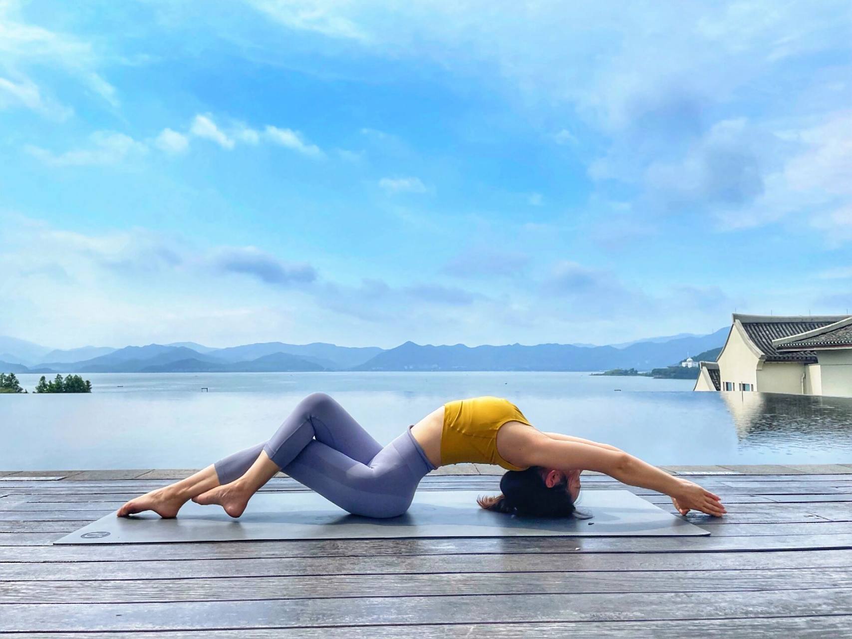 拍照超好看的瑜伽体式,户外拍照必凹造型 夏日的瑜伽旅休,和伽人一起