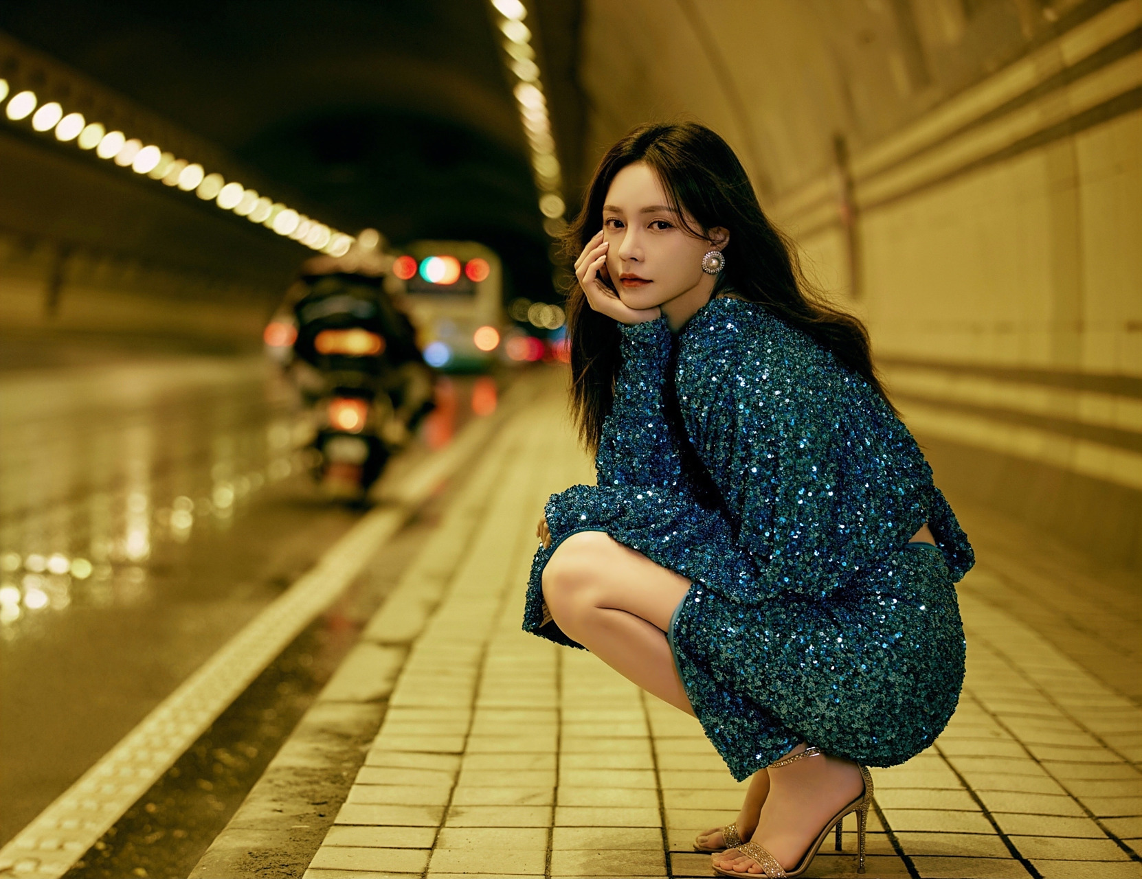 盘点蹲着拍照的女明星们大家喜爱谁的风格