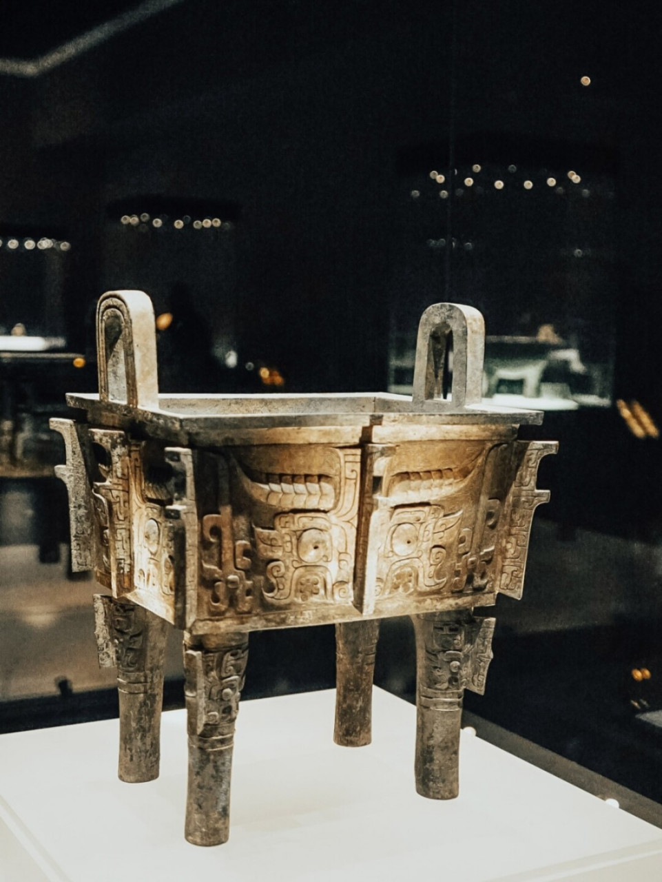 洛阳博物馆珍宝馆,不可错过的国宝级文物!