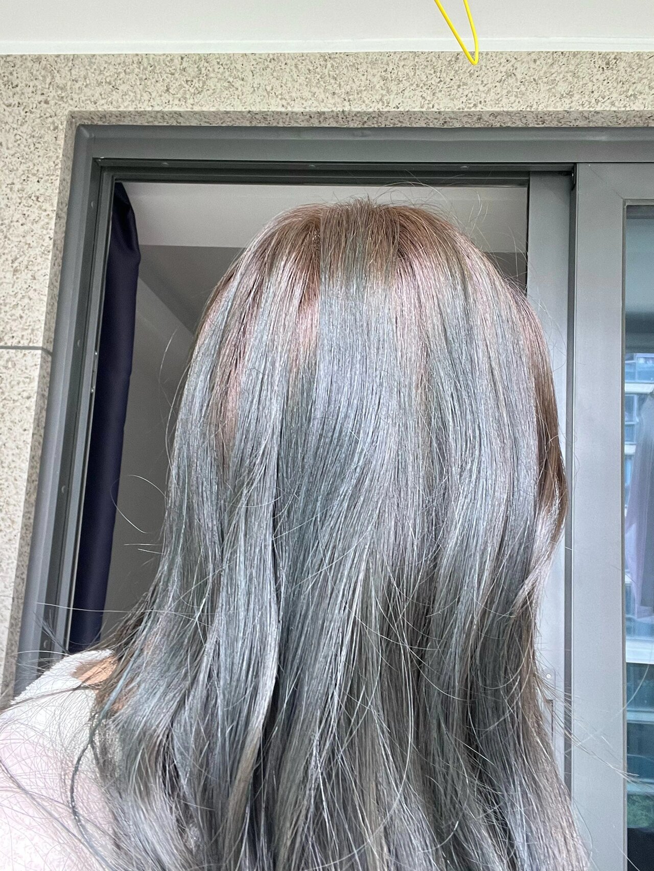 17橄榄茶棕染发剂翻车 姐妹们我真的会谢 96 图1图2是刚染完的样子