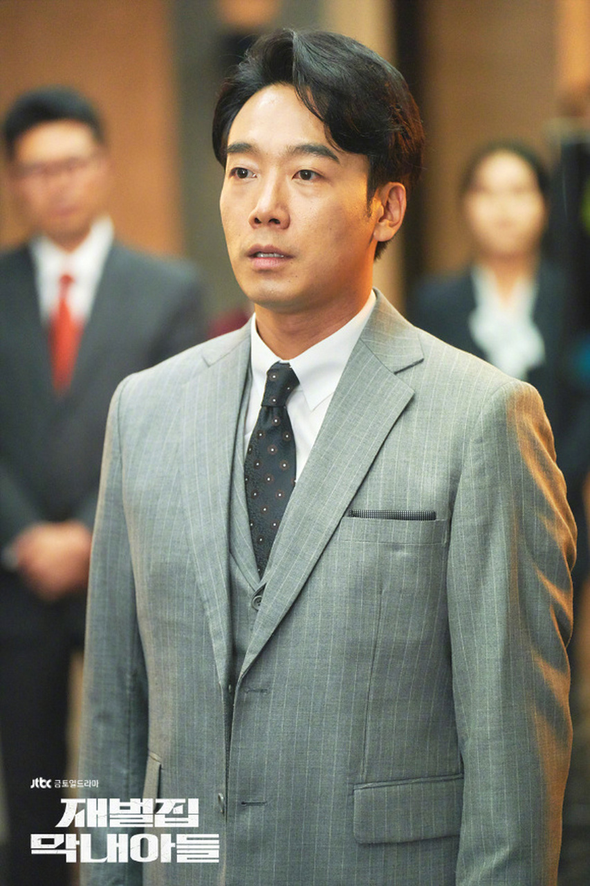 #金南熙# 确定出演netflix新剧《#炸鸡块#》,与#柳承龙##安宰弘##金裕