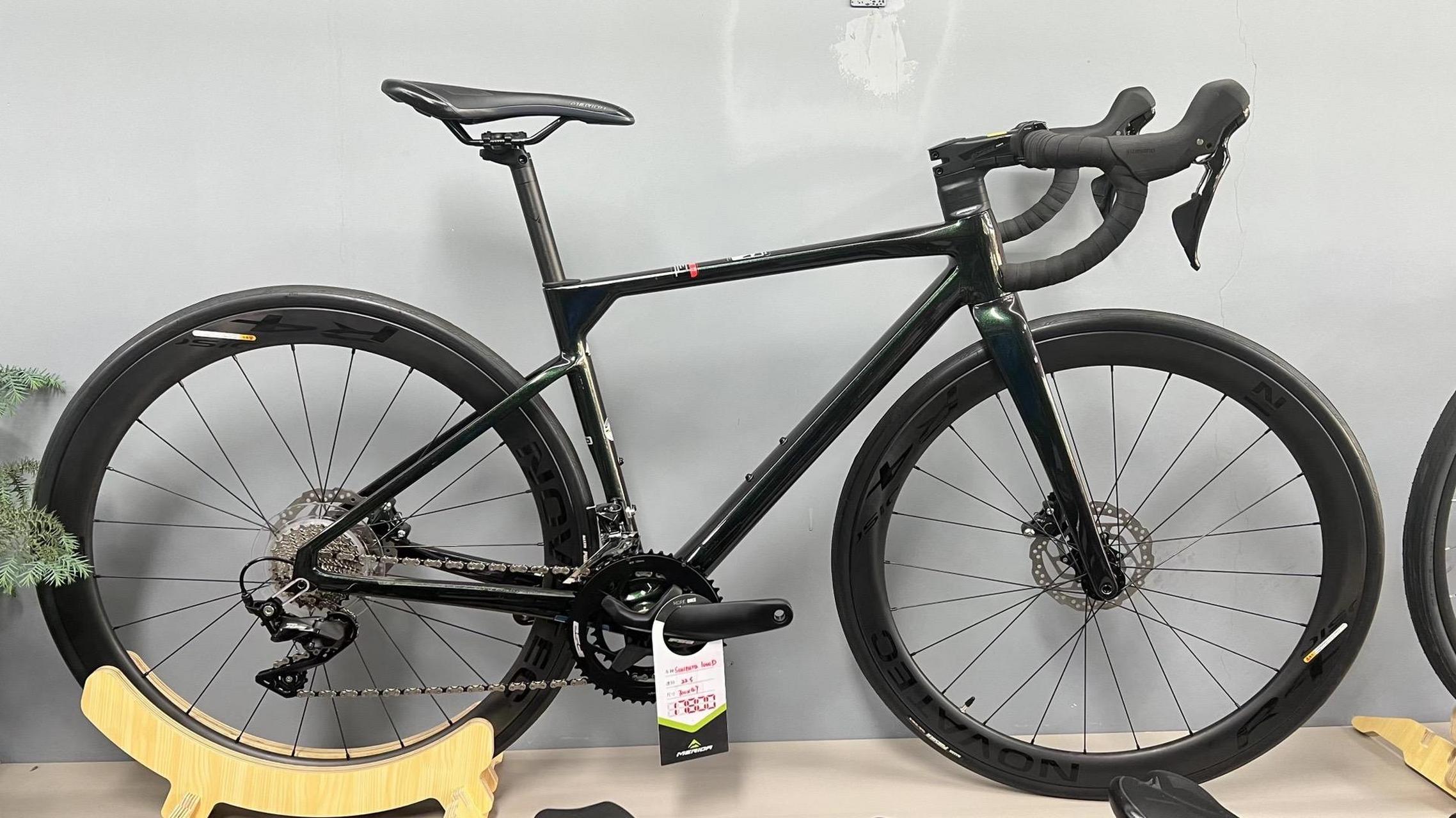 美利达斯特拉1000d,功率计版本,诺飞客r4碳轮,变色龙涂装,105变速套件