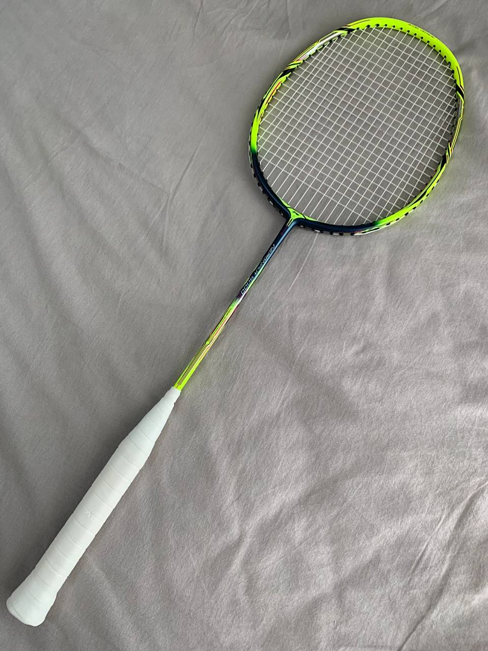 下面就讲讲李宁风动家族中人气最高(我猜的)的型号9000c及其的奥运