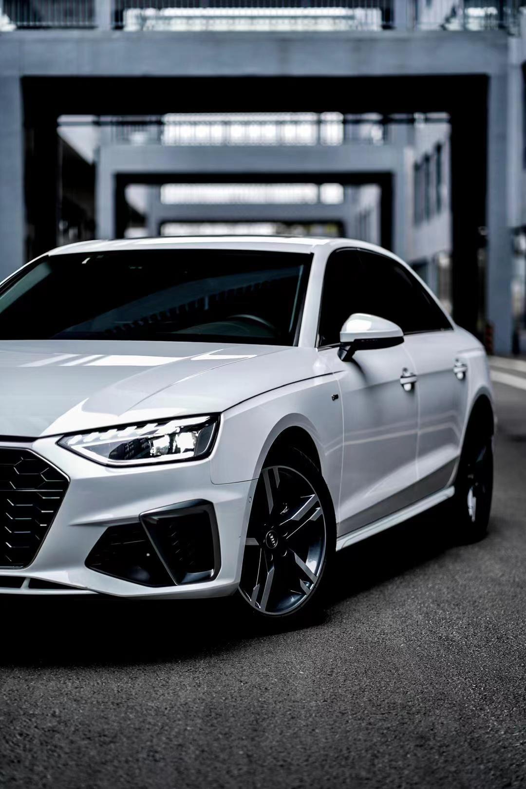 奥迪优雅与品味的代言 底盘代号b9,全新a4的车身尺寸比之前的车型更大