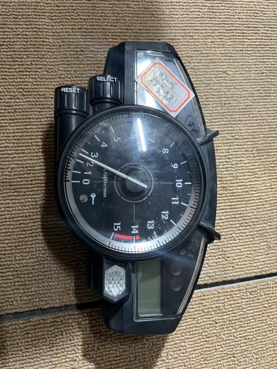 07-08雅马哈r1 仪表 转速表 公里表 欧版一切公能正常使用