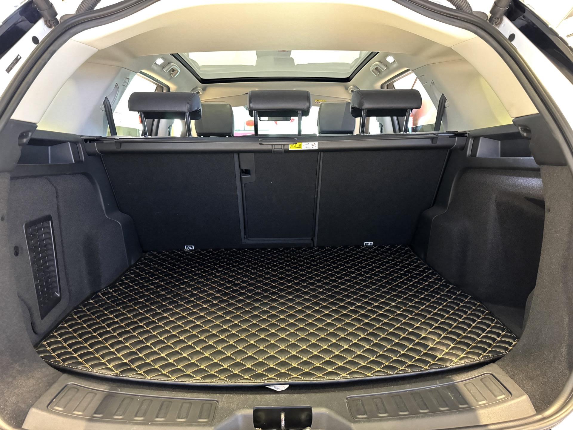 路虎发现神行 240ps se dynamic版
