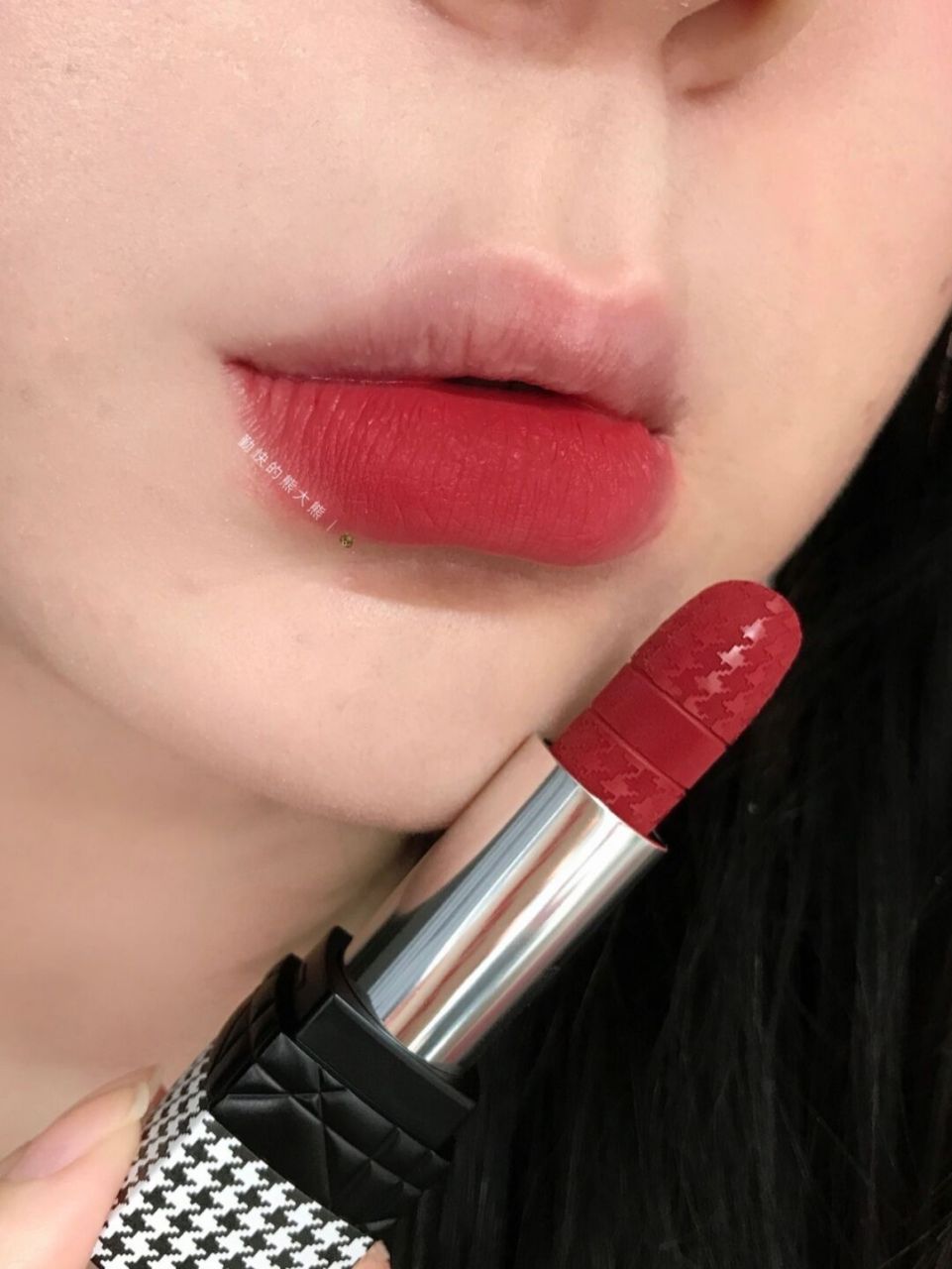 新品试色7315dior千鸟格720 丝绒红棕豆沙 千鸟格壳子是新的!