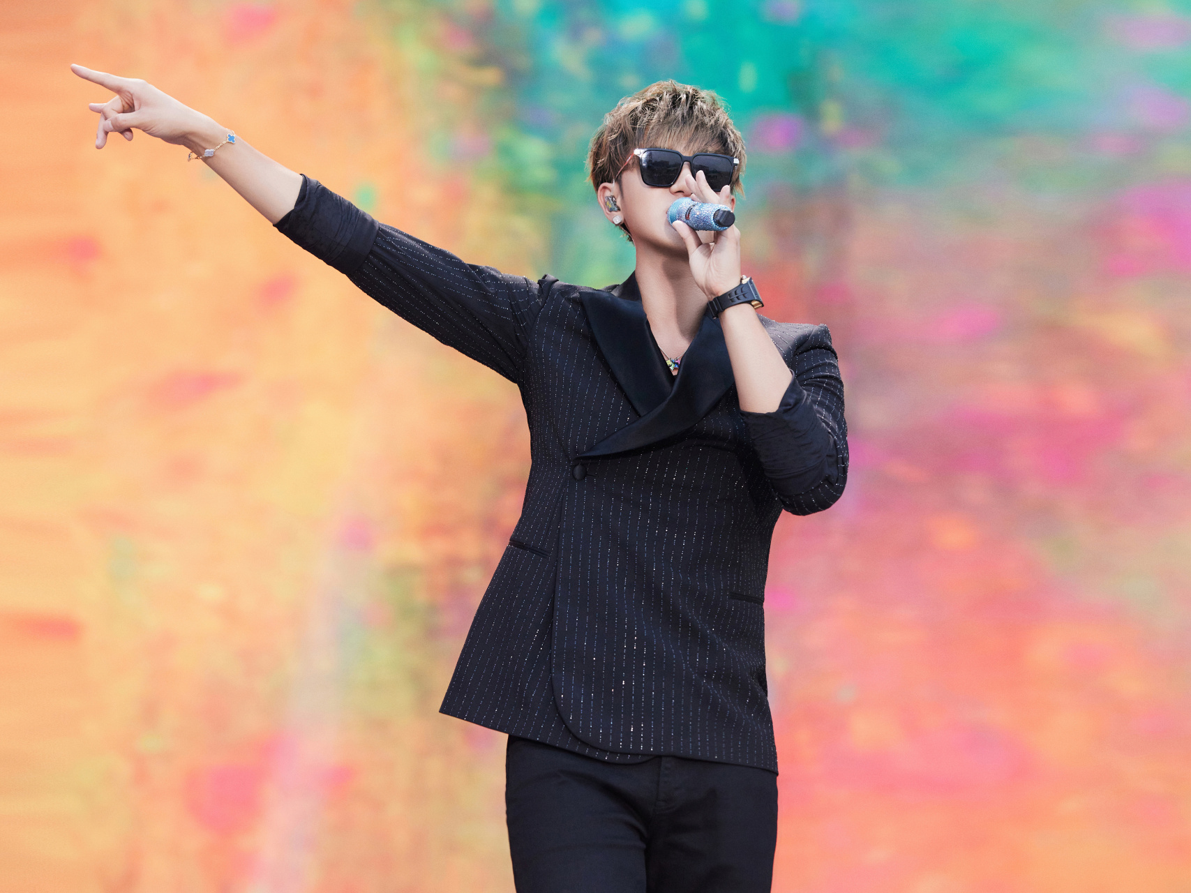 黄子韬@黄子韬星电音联盟,终极派对之夜,@黄子韬 音浪满格「越界」.