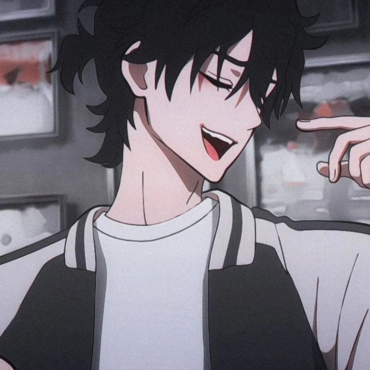 超级阳光的动漫男头 精选优质动漫男生头像 挑战一张封神的超耐看的