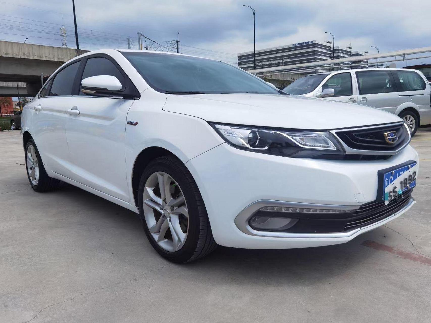 到店 17年吉利帝豪gl,自动1.