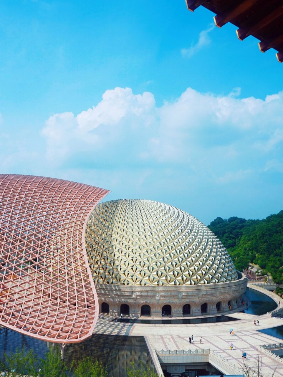 南京牛首山40亿打造佛顶宫|供奉全世界唯一 牛首山又名天阙山,因东西